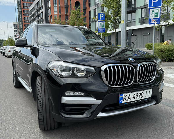 Чорний БМВ Х3, об'ємом двигуна 2 л та пробігом 110 тис. км за 31000 $, фото 1 на Automoto.ua
