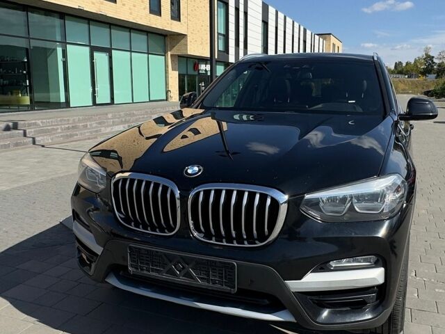 Чорний БМВ Х3, об'ємом двигуна 2 л та пробігом 177 тис. км за 21699 $, фото 1 на Automoto.ua