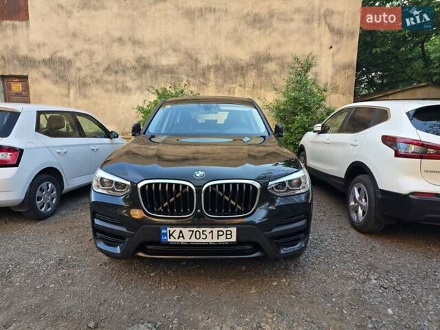 Чорний БМВ Х3, об'ємом двигуна 2 л та пробігом 248 тис. км за 29400 $, фото 1 на Automoto.ua