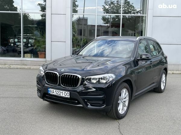 Черный БМВ Х3, объемом двигателя 2 л и пробегом 27 тыс. км за 45500 $, фото 1 на Automoto.ua