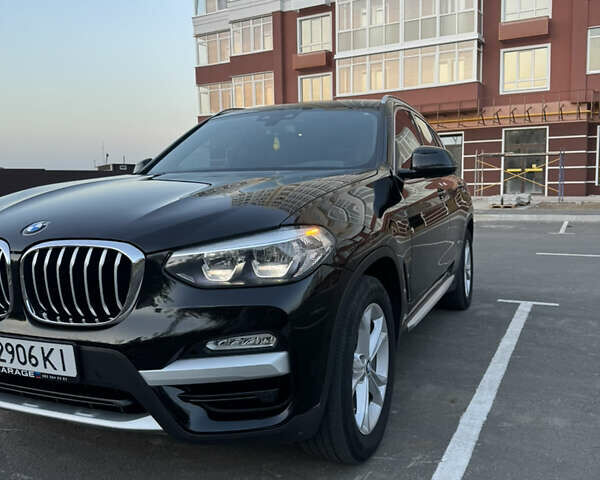 Черный БМВ Х3, объемом двигателя 2 л и пробегом 81 тыс. км за 27000 $, фото 1 на Automoto.ua