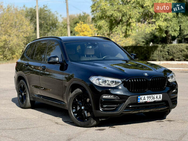 Черный БМВ Х3, объемом двигателя 2 л и пробегом 65 тыс. км за 31500 $, фото 1 на Automoto.ua