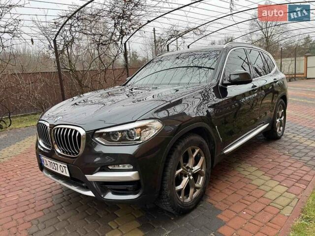 Черный БМВ Х3, объемом двигателя 2 л и пробегом 109 тыс. км за 39000 $, фото 1 на Automoto.ua