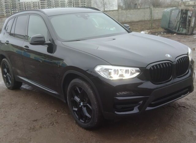 Черный БМВ Х3, объемом двигателя 2 л и пробегом 39 тыс. км за 29450 $, фото 1 на Automoto.ua