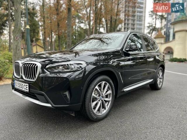 Черный БМВ Х3, объемом двигателя 2 л и пробегом 27 тыс. км за 47000 $, фото 1 на Automoto.ua