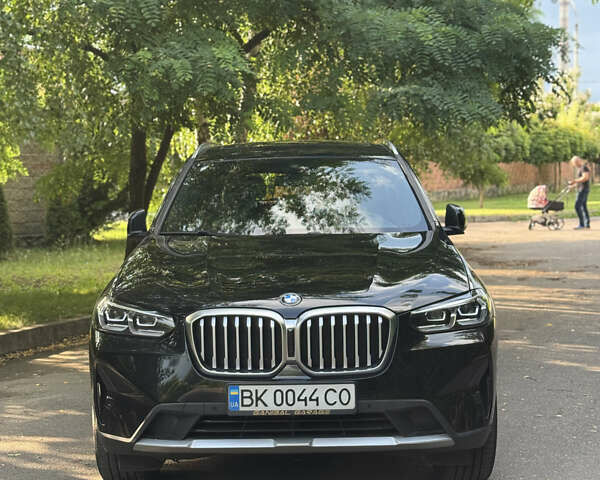 Черный БМВ Х3, объемом двигателя 2 л и пробегом 17 тыс. км за 43900 $, фото 1 на Automoto.ua