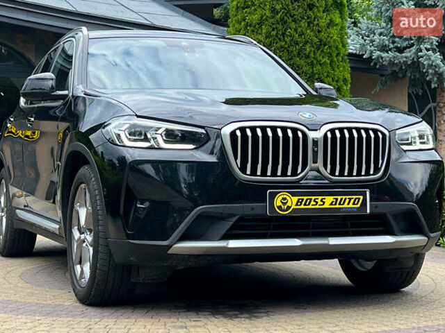 Черный БМВ Х3, объемом двигателя 2 л и пробегом 27 тыс. км за 54950 $, фото 1 на Automoto.ua