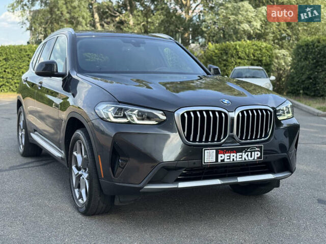 Черный БМВ Х3, объемом двигателя 2 л и пробегом 38 тыс. км за 43999 $, фото 1 на Automoto.ua
