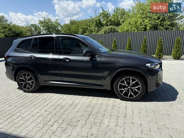 Черный БМВ Х3, объемом двигателя 2 л и пробегом 22 тыс. км за 45550 $, фото 1 на Automoto.ua