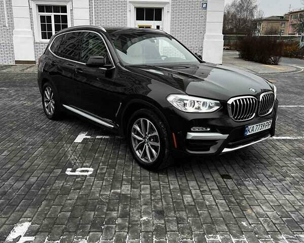 Коричневый БМВ Х3, объемом двигателя 2 л и пробегом 106 тыс. км за 26900 $, фото 1 на Automoto.ua