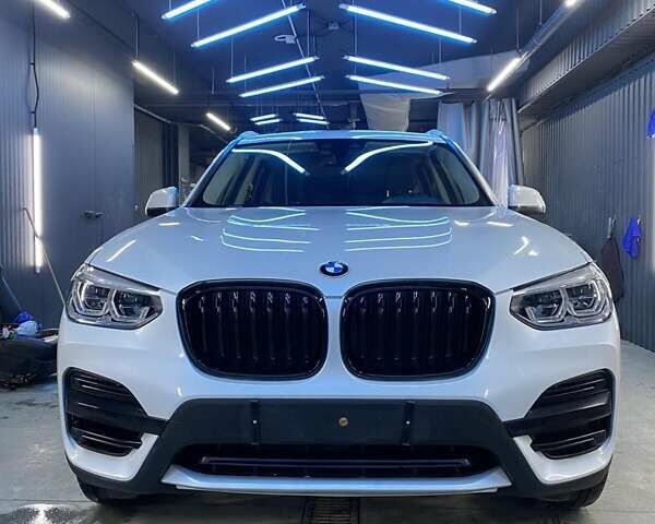 БМВ Х3, объемом двигателя 2 л и пробегом 235 тыс. км за 32000 $, фото 1 на Automoto.ua