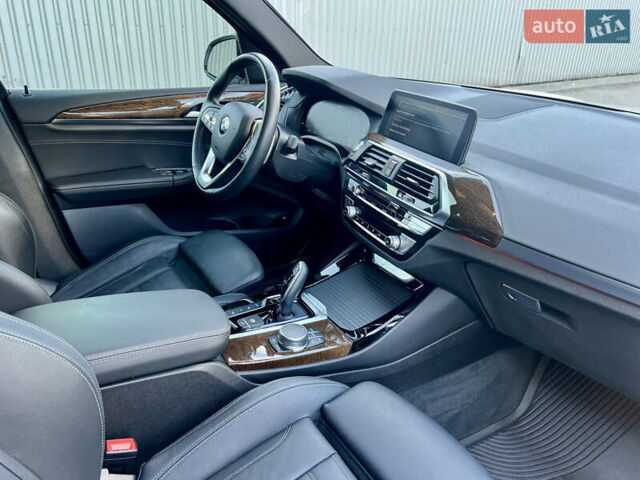 БМВ Х3, объемом двигателя 2 л и пробегом 50 тыс. км за 36000 $, фото 1 на Automoto.ua