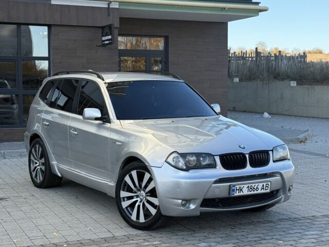 Серый БМВ Х3, объемом двигателя 3 л и пробегом 350 тыс. км за 5499 $, фото 1 на Automoto.ua