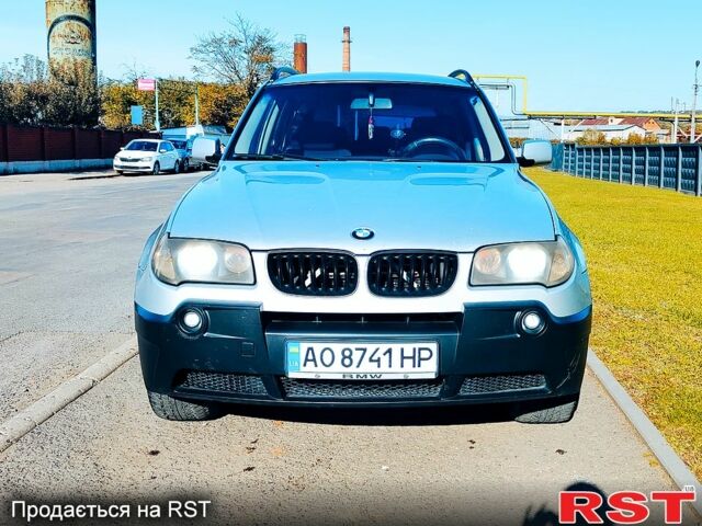 Серый БМВ Х3, объемом двигателя 2 л и пробегом 300 тыс. км за 7100 $, фото 1 на Automoto.ua