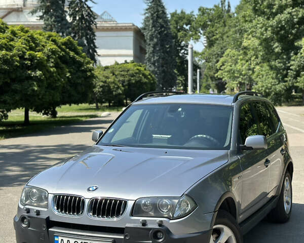 Серый БМВ Х3, объемом двигателя 2.99 л и пробегом 237 тыс. км за 10200 $, фото 1 на Automoto.ua