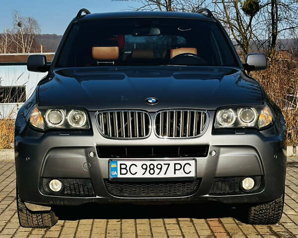 Серый БМВ Х3, объемом двигателя 3 л и пробегом 309 тыс. км за 12500 $, фото 1 на Automoto.ua