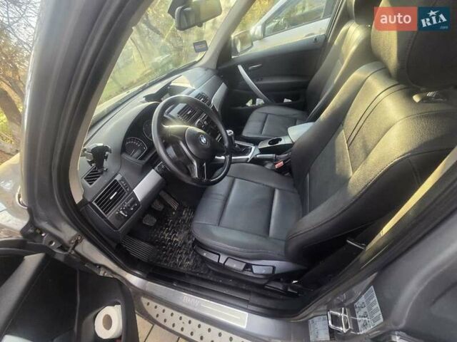 Сірий БМВ Х3, об'ємом двигуна 2 л та пробігом 286 тис. км за 9500 $, фото 1 на Automoto.ua