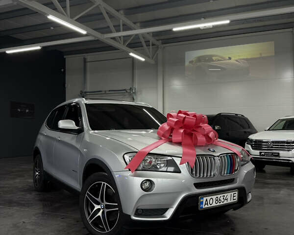 Серый БМВ Х3, объемом двигателя 3 л и пробегом 245 тыс. км за 10850 $, фото 1 на Automoto.ua