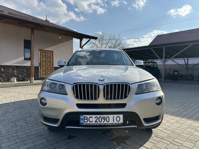 Серый БМВ Х3, объемом двигателя 3 л и пробегом 305 тыс. км за 10000 $, фото 1 на Automoto.ua