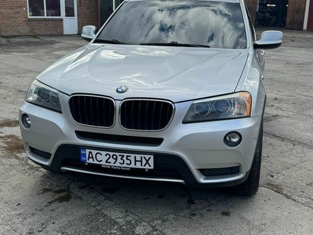Сірий БМВ Х3, об'ємом двигуна 2 л та пробігом 241 тис. км за 11400 $, фото 1 на Automoto.ua