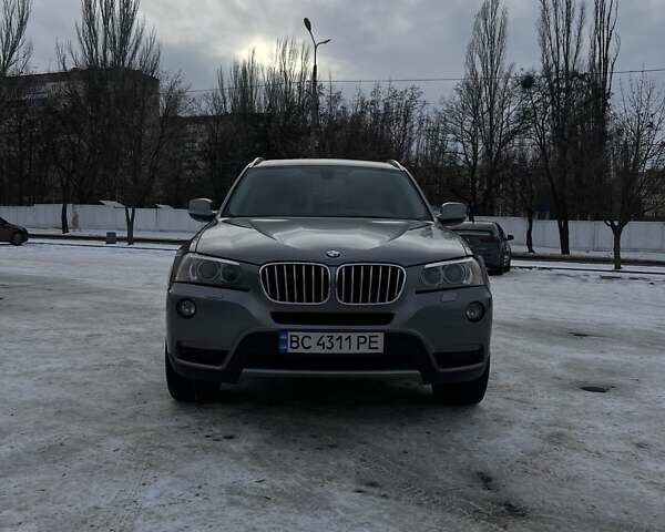Серый БМВ Х3, объемом двигателя 2.98 л и пробегом 250 тыс. км за 13500 $, фото 1 на Automoto.ua