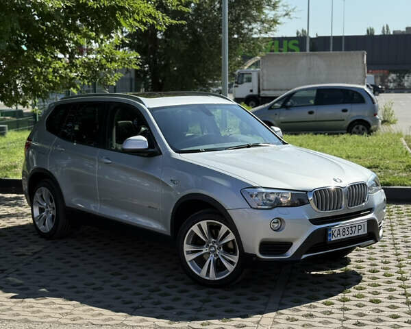 Серый БМВ Х3, объемом двигателя 2 л и пробегом 191 тыс. км за 16800 $, фото 1 на Automoto.ua