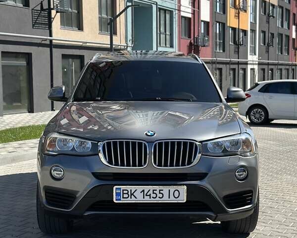 Серый БМВ Х3, объемом двигателя 2 л и пробегом 259 тыс. км за 15990 $, фото 1 на Automoto.ua