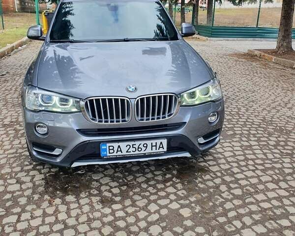 Серый БМВ Х3, объемом двигателя 2 л и пробегом 285 тыс. км за 15300 $, фото 1 на Automoto.ua