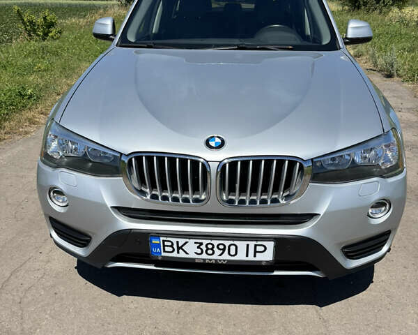 Серый БМВ Х3, объемом двигателя 2 л и пробегом 174 тыс. км за 15200 $, фото 1 на Automoto.ua