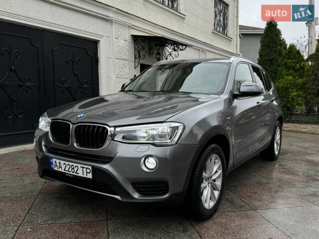 Серый БМВ Х3, объемом двигателя 2 л и пробегом 175 тыс. км за 15000 $, фото 1 на Automoto.ua
