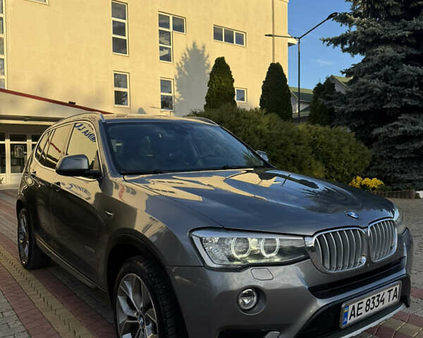 Серый БМВ Х3, объемом двигателя 2 л и пробегом 170 тыс. км за 18500 $, фото 1 на Automoto.ua