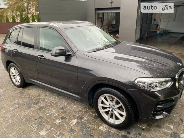 Серый БМВ Х3, объемом двигателя 2 л и пробегом 89 тыс. км за 31200 $, фото 1 на Automoto.ua