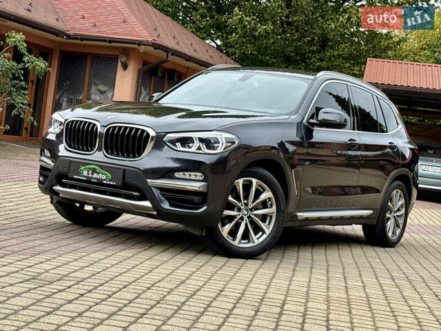 Серый БМВ Х3, объемом двигателя 2 л и пробегом 102 тыс. км за 27500 $, фото 1 на Automoto.ua
