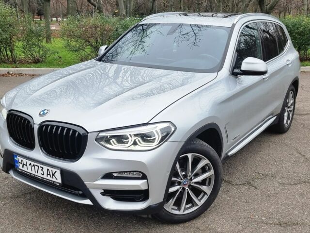 Серый БМВ Х3, объемом двигателя 2 л и пробегом 178 тыс. км за 28500 $, фото 1 на Automoto.ua