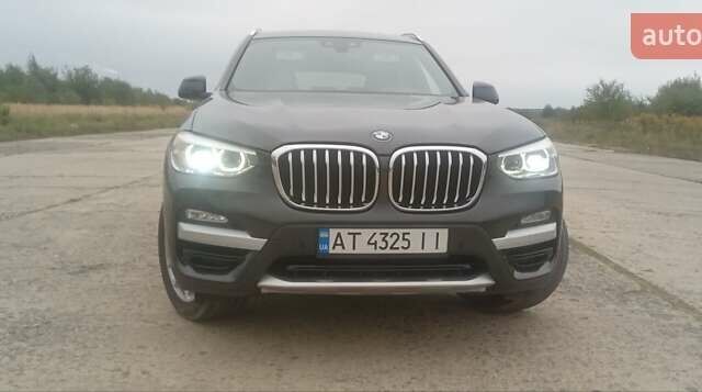 Серый БМВ Х3, объемом двигателя 2 л и пробегом 191 тыс. км за 25900 $, фото 1 на Automoto.ua