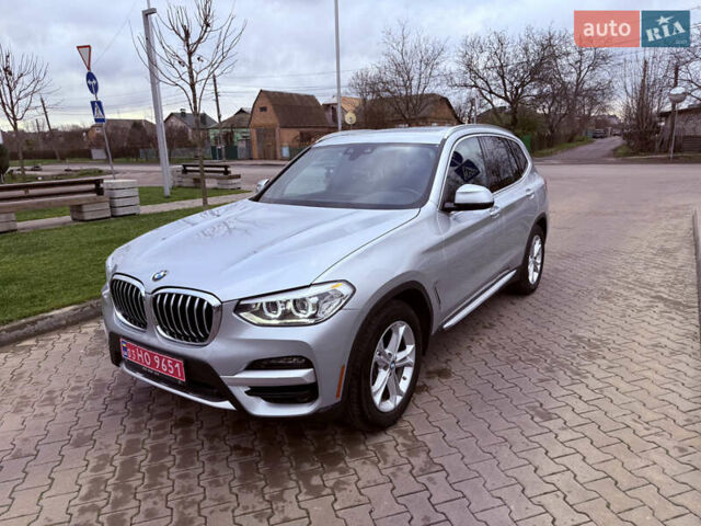 Серый БМВ Х3, объемом двигателя 2 л и пробегом 139 тыс. км за 23900 $, фото 1 на Automoto.ua