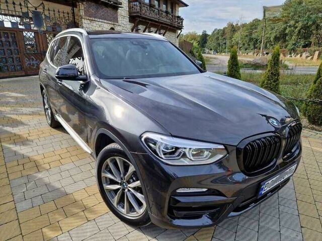 Серый БМВ Х3, объемом двигателя 2 л и пробегом 84 тыс. км за 27000 $, фото 1 на Automoto.ua