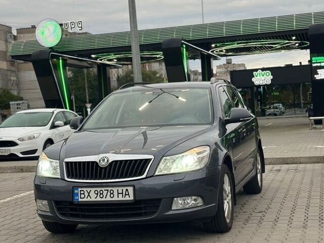 Серый БМВ Х3, объемом двигателя 2 л и пробегом 85 тыс. км за 27000 $, фото 1 на Automoto.ua