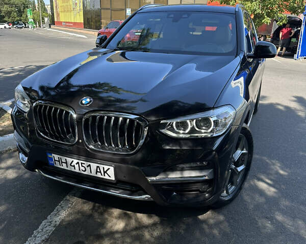 Серый БМВ Х3, объемом двигателя 2 л и пробегом 81 тыс. км за 29000 $, фото 1 на Automoto.ua