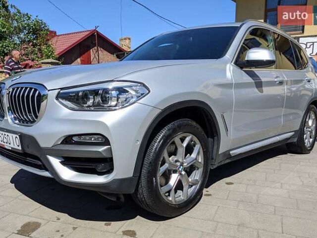 Серый БМВ Х3, объемом двигателя 2 л и пробегом 18 тыс. км за 28500 $, фото 1 на Automoto.ua