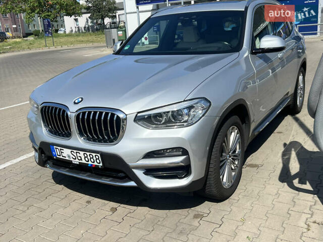 Серый БМВ Х3, объемом двигателя 0 л и пробегом 185 тыс. км за 28454 $, фото 1 на Automoto.ua