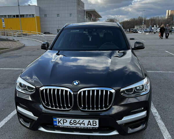 Сірий БМВ Х3, об'ємом двигуна 2 л та пробігом 180 тис. км за 27700 $, фото 1 на Automoto.ua