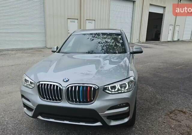 Серый БМВ Х3, объемом двигателя 2 л и пробегом 19 тыс. км за 13500 $, фото 1 на Automoto.ua