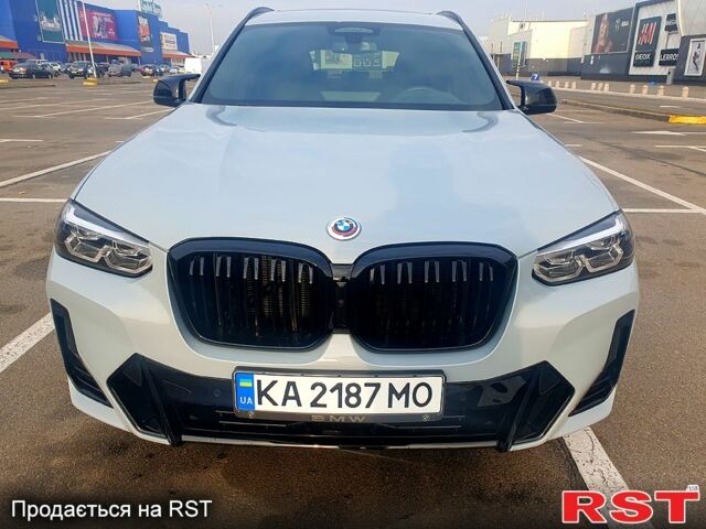 Серый БМВ Х3, объемом двигателя 3 л и пробегом 21 тыс. км за 67000 $, фото 1 на Automoto.ua