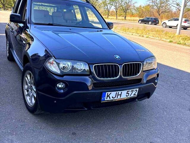Синий БМВ Х3, объемом двигателя 2 л и пробегом 335 тыс. км за 5200 $, фото 1 на Automoto.ua