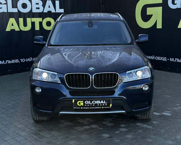 Синий БМВ Х3, объемом двигателя 2 л и пробегом 263 тыс. км за 15500 $, фото 1 на Automoto.ua