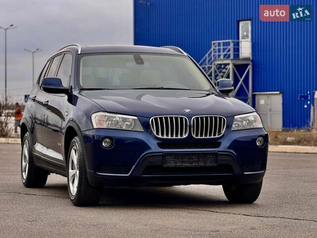 Синий БМВ Х3, объемом двигателя 3 л и пробегом 167 тыс. км за 10999 $, фото 1 на Automoto.ua
