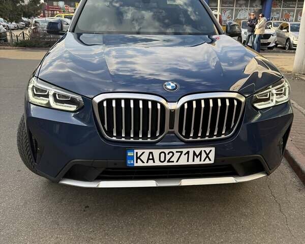 Синий БМВ Х3, объемом двигателя 2 л и пробегом 33 тыс. км за 37800 $, фото 1 на Automoto.ua