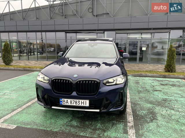 Синій БМВ Х3, об'ємом двигуна 2 л та пробігом 24 тис. км за 52000 $, фото 1 на Automoto.ua