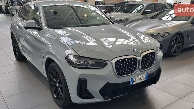 Серый БМВ X4 M, объемом двигателя 0 л и пробегом 58 тыс. км за 58000 $, фото 1 на Automoto.ua